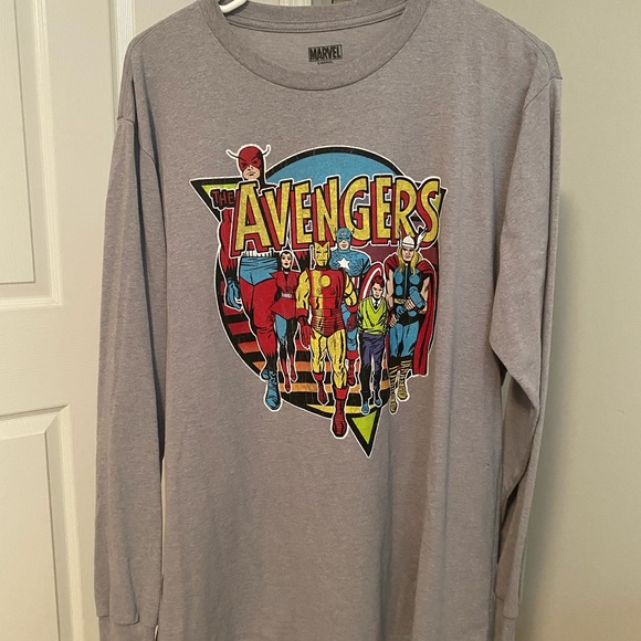 Men’s avenger shirt - Picture 1 of 1